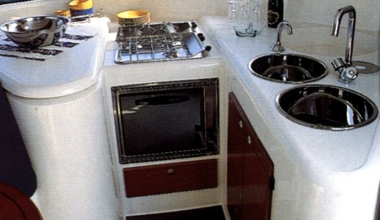 Fountaine Pajot Athena 38