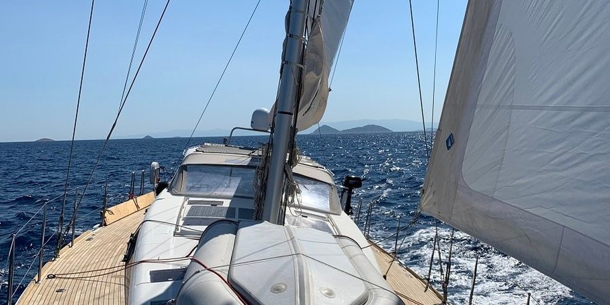 Beneteau Sense 57
