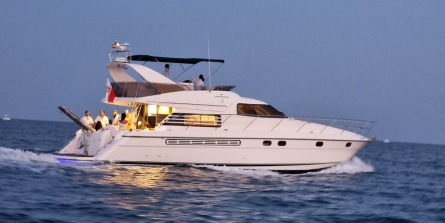 Fairline Squadron 59