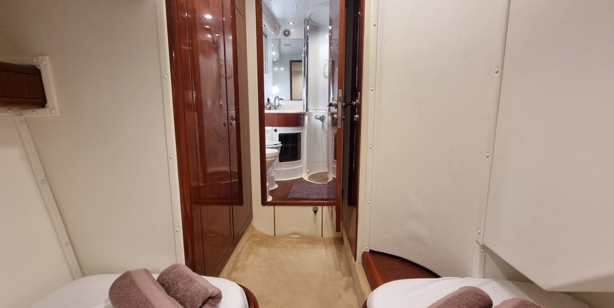Fairline Squadron 59