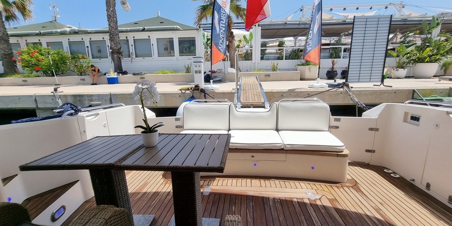 Fairline Squadron 59