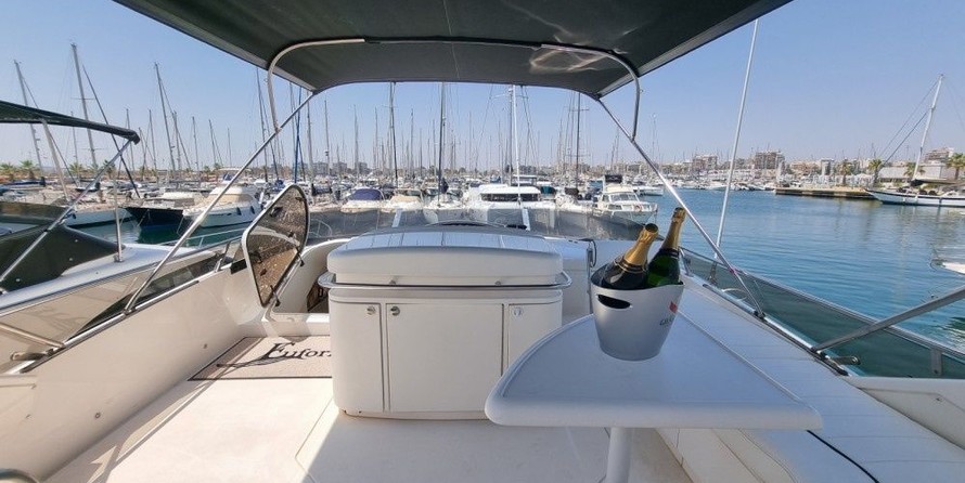 Fairline Squadron 59