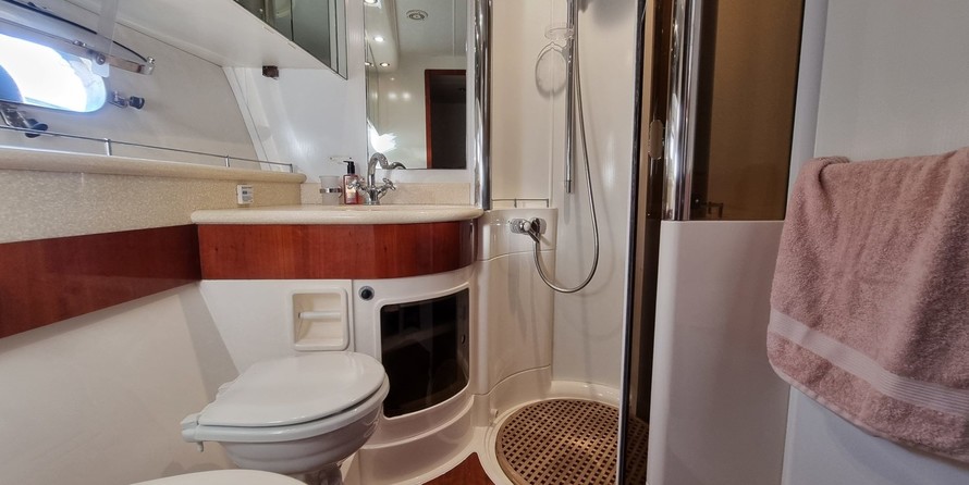 Fairline Squadron 59