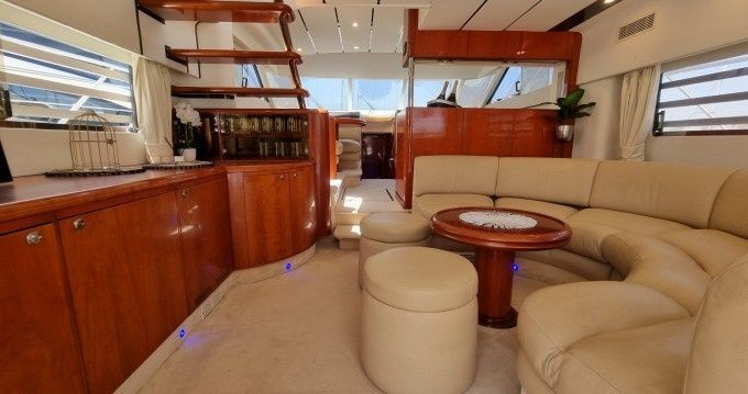 Fairline Squadron 59