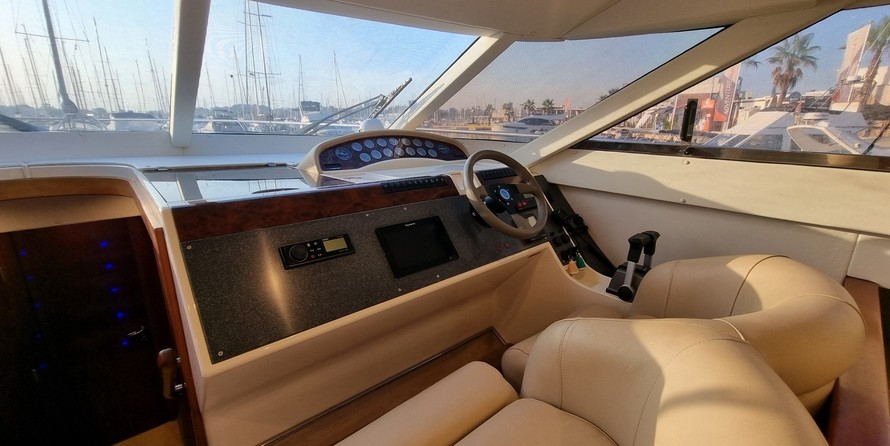 Fairline Squadron 59