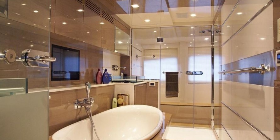 Madness (Bilgin 110 Sky)