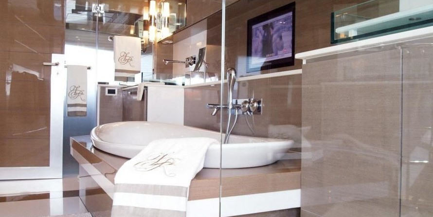 Madness (Bilgin 110 Sky)