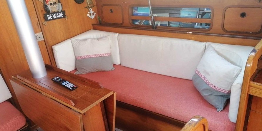 Beneteau First 38.S 5