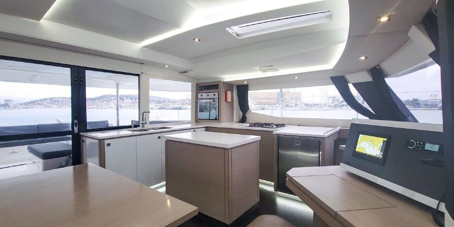 Fountaine Pajot Saba 50
