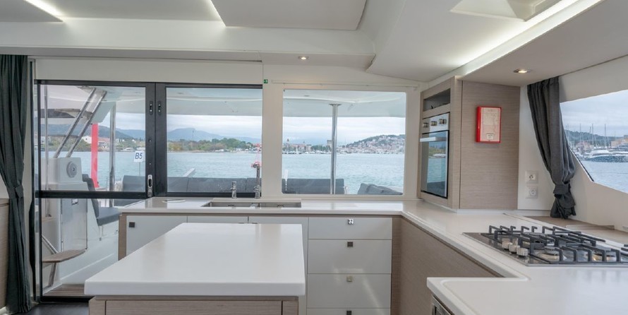 Fountaine Pajot Saba 50