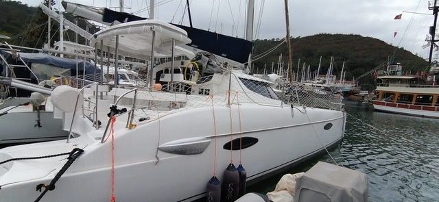 Fountaine Pajot Lavezzi 40