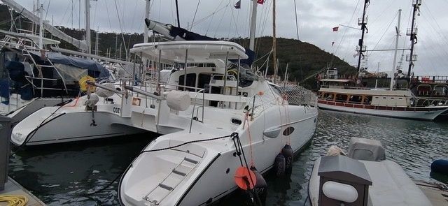 Fountaine Pajot Lavezzi 40