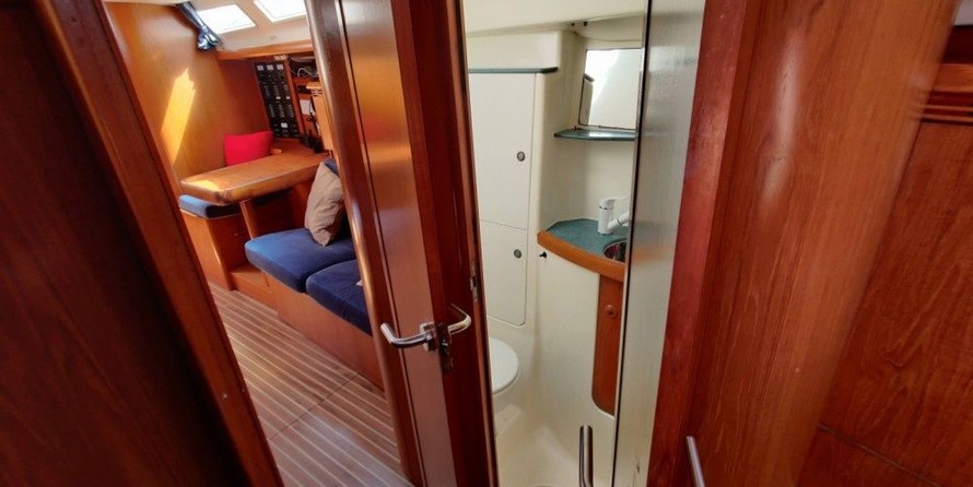Jeanneau Sun Odyssey 43