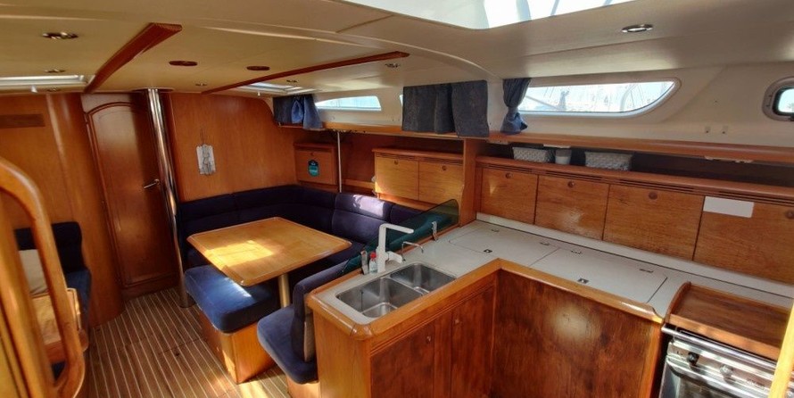 Jeanneau Sun Odyssey 43
