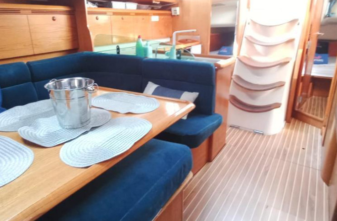 Jeanneau Sun Odyssey 43