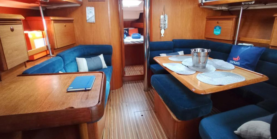 Jeanneau Sun Odyssey 43