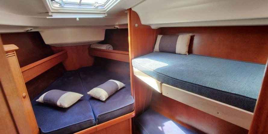 Jeanneau Sun Odyssey 43