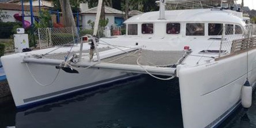Lagoon 380 S2