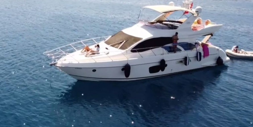 Azimut 55