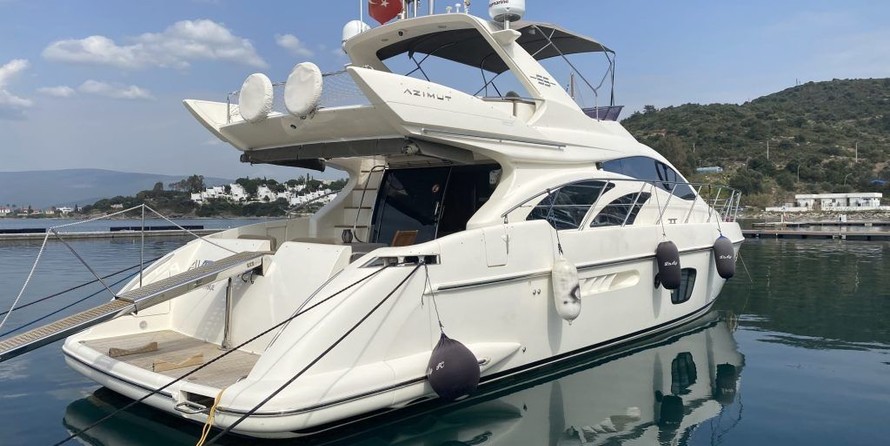 Azimut 55