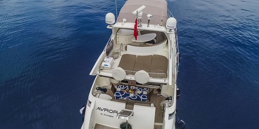Azimut 55