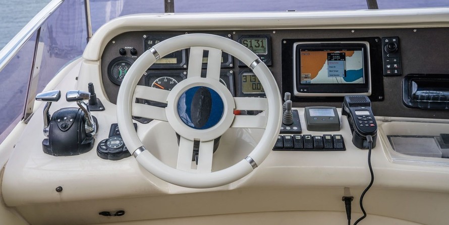 Azimut 55