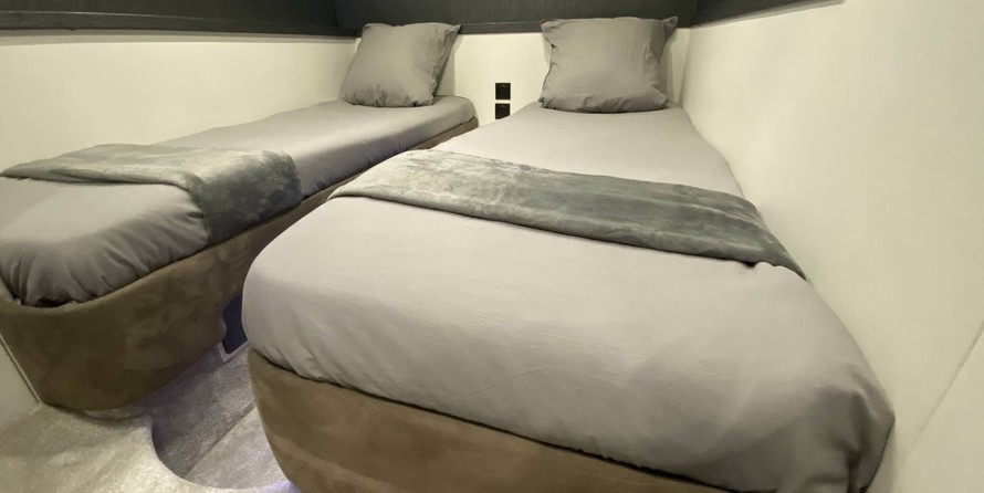 Sunseeker Predator 60