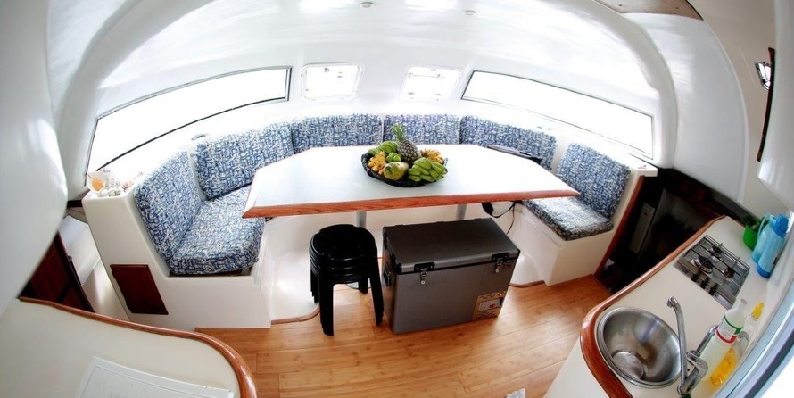 Fountaine Pajot Antigua 37