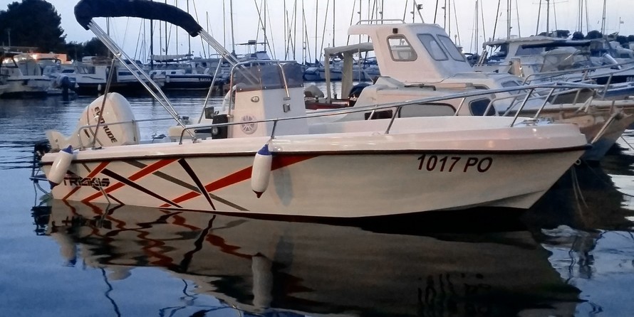 Cape class hopper barge 146 x 38 x 17.5