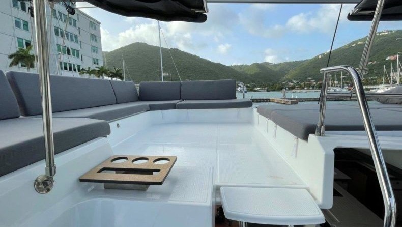 Fountaine Pajot Elba 45