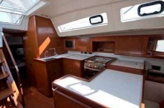 Beneteau Oceanis 58