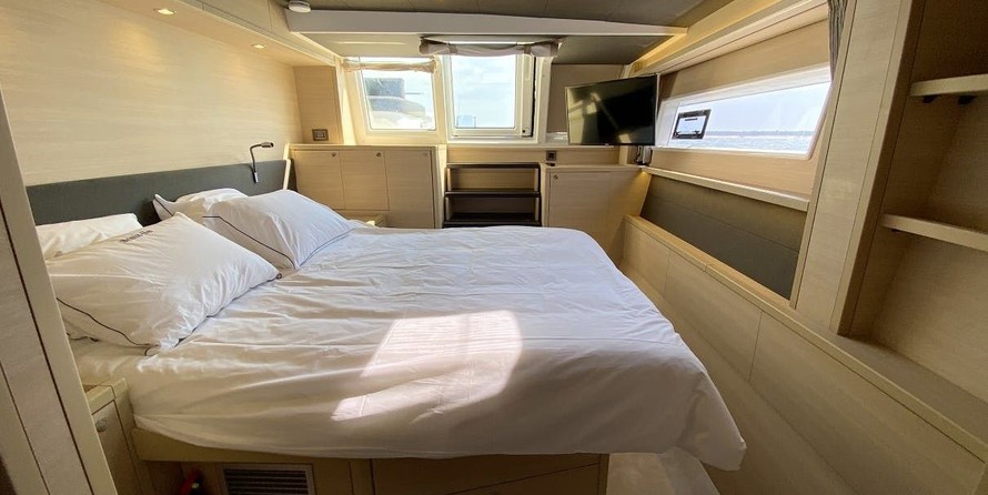 Lagoon 620