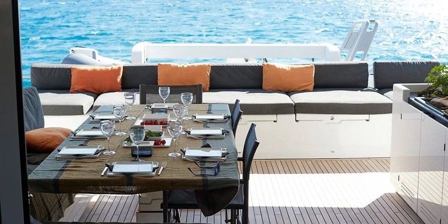 Lagoon 620