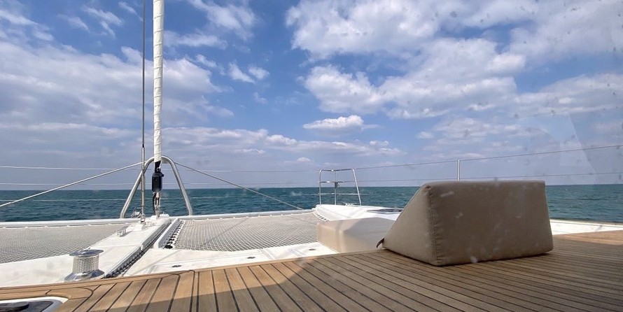 Lagoon 620