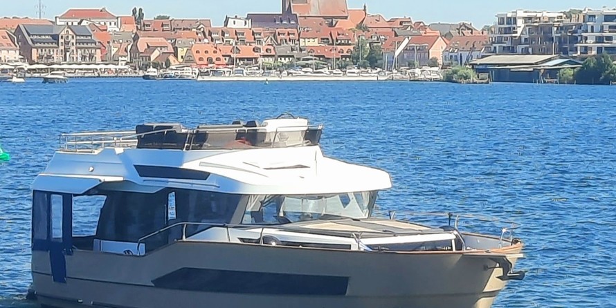 Delphia BluEscape 1200