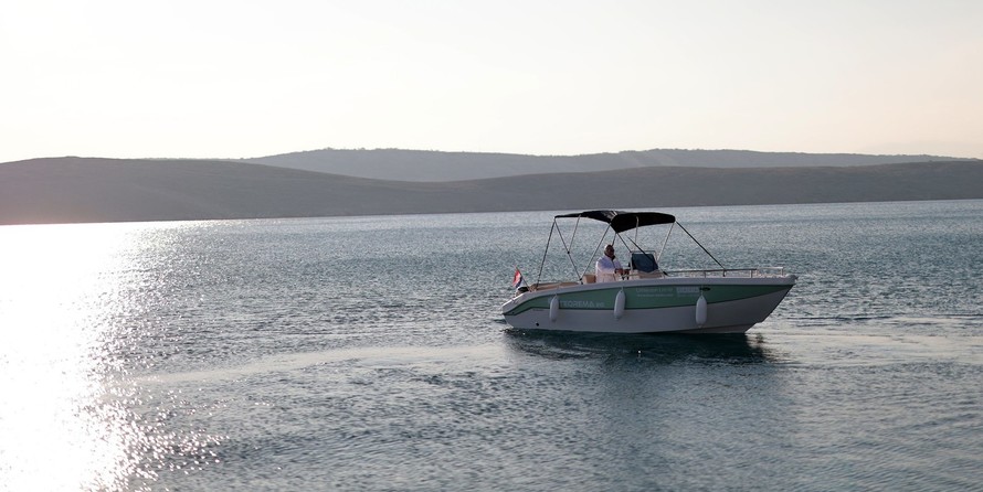 Kolmarine Teorema 20
