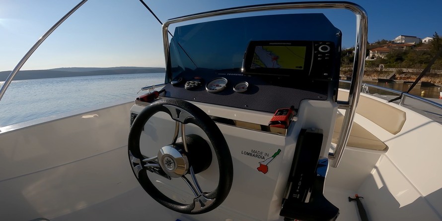 Kolmarine Teorema 20