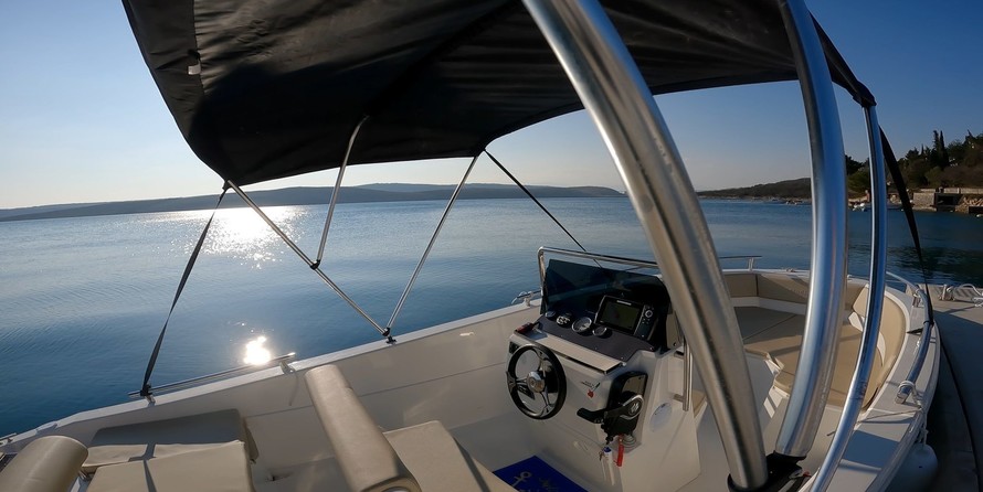 Kolmarine Teorema 20