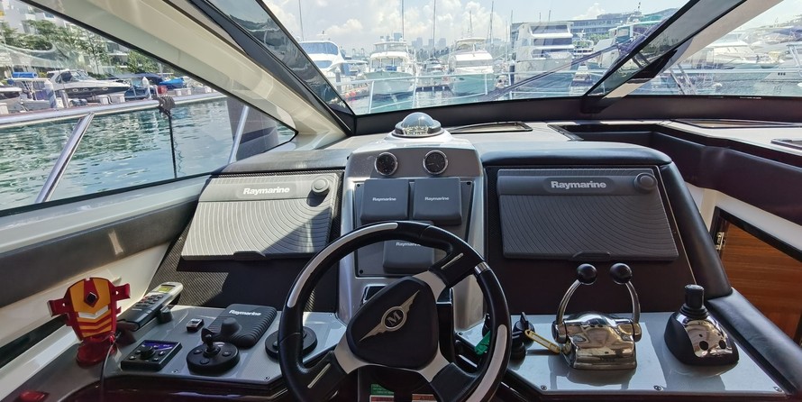 Marquis 500 Sport Coupe