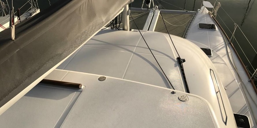 Lagoon 380