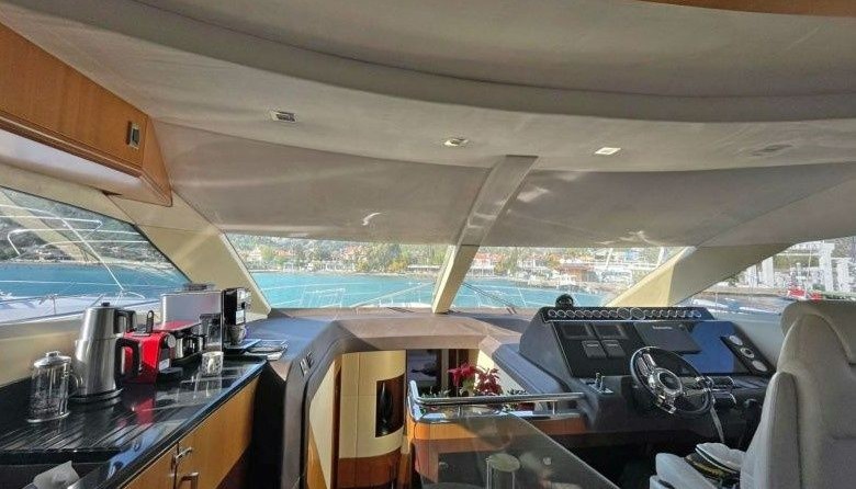 Galeon 640 FLY