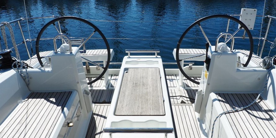 Beneteau Oceanis 35.1