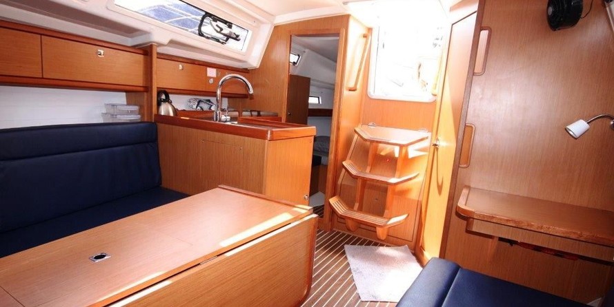 Bavaria 33 Cruiser