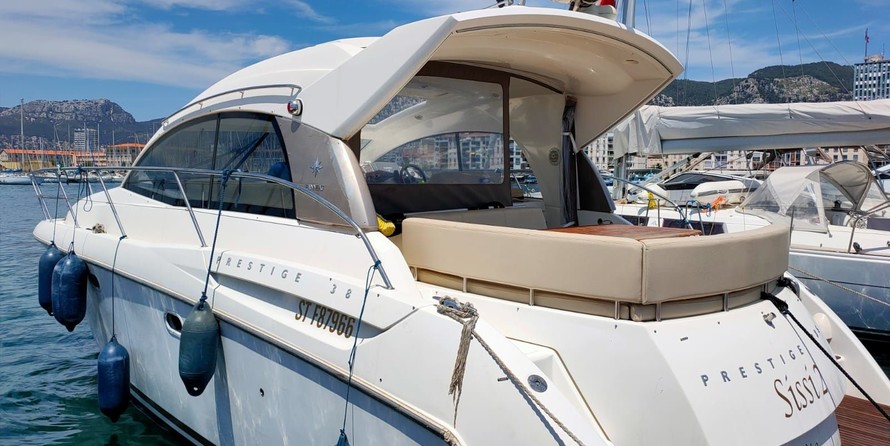 Jeanneau Prestige 38s