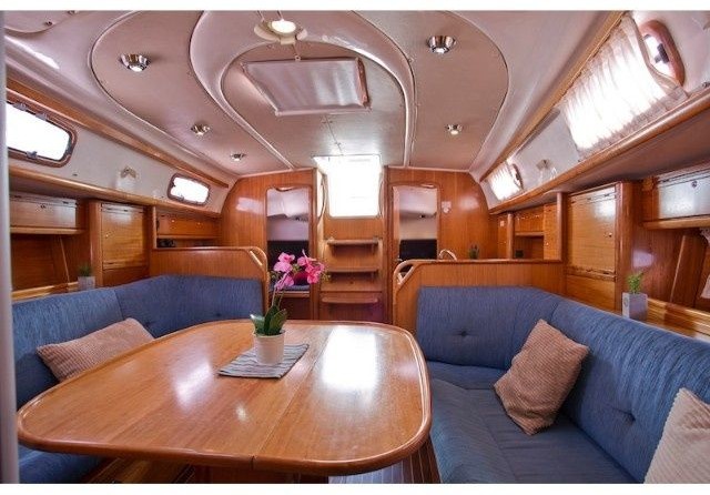 Bavaria 37 Cruiser