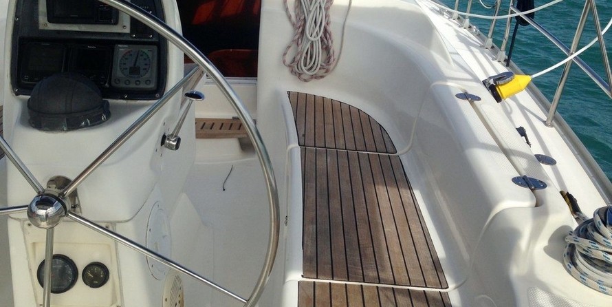 Bavaria 33 Cruiser