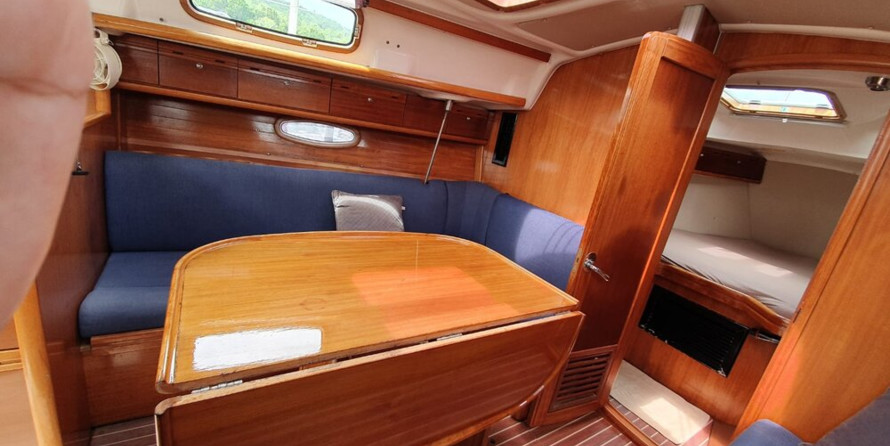 Bavaria 33 Cruiser