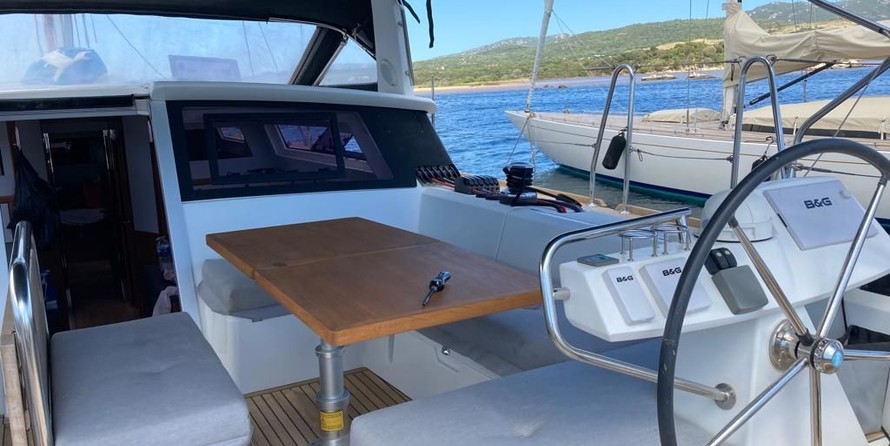 Beneteau Sense 55