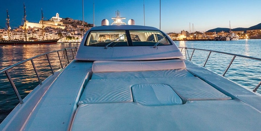 Overmarine Mangusta 72