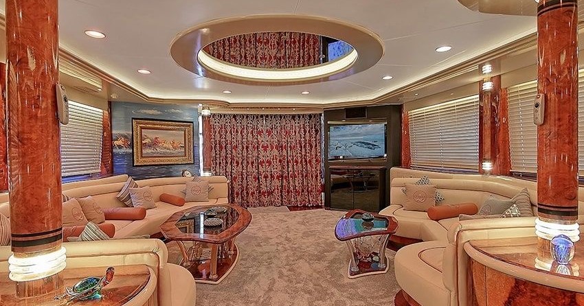 RealShips Courage 39